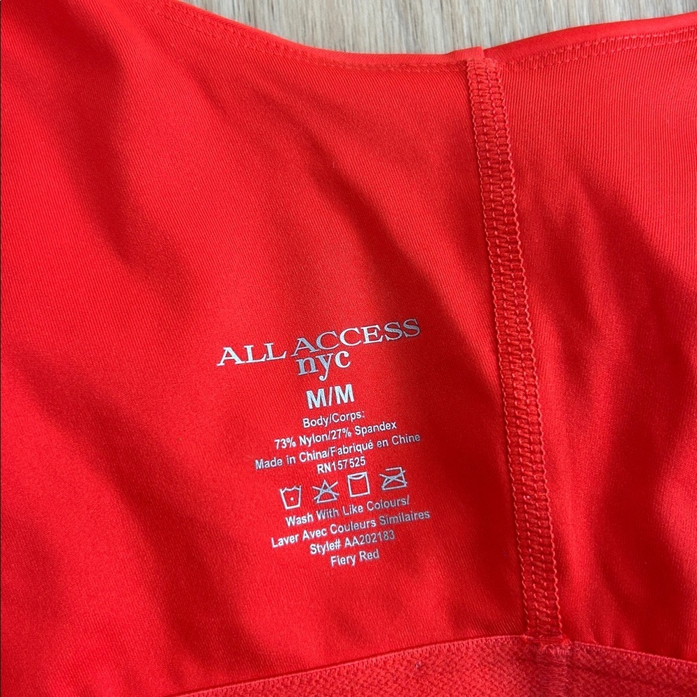 ALL ACCESS Tempo Crop Top M - Picture 7 of 8